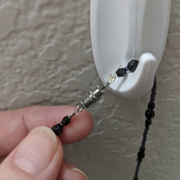 Black Jewel Necklace - Picture 3 of 3